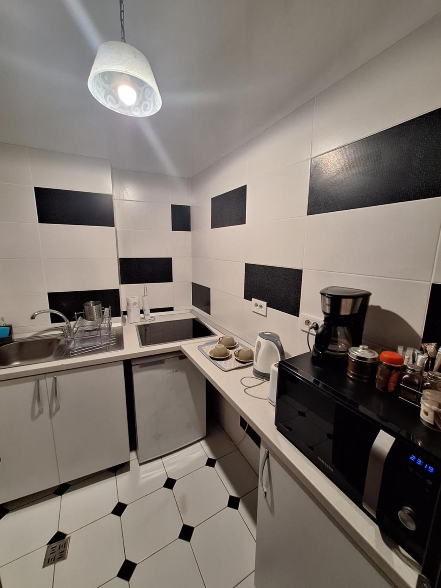 Black&White Bukareszt Zewnętrze zdjęcie